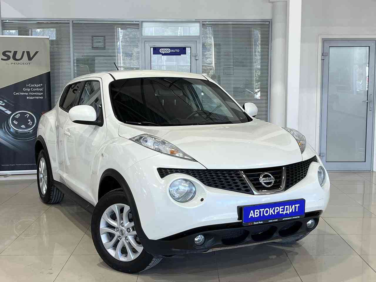 Nissan JUKE I, 1.6 л. CVT, 2013